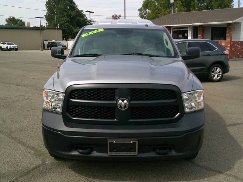 ram ram 1500 classic 2019 3C6JR7DG2KG569691 image ram ram 1500 classic 2019 3C6JR7DG2KG569691 image